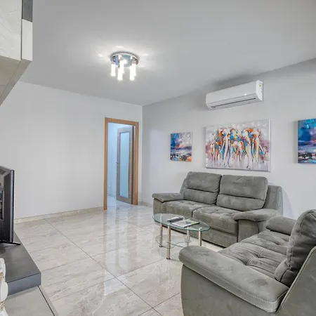 Luxury Malta Brand New By Sf Homes Apartament