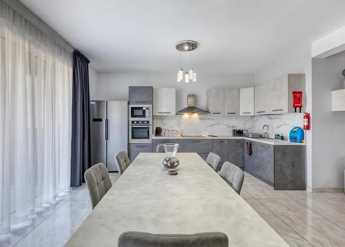 Luxury Malta Brand New By Sf Homes Appartement Qormi